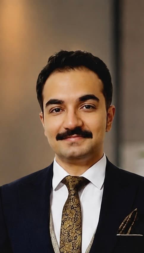 آرش بهنام فر